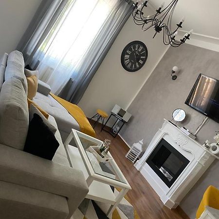 Appartement Cosy Et Moderne, Proche Cite Des Papes Avignon Exterior foto