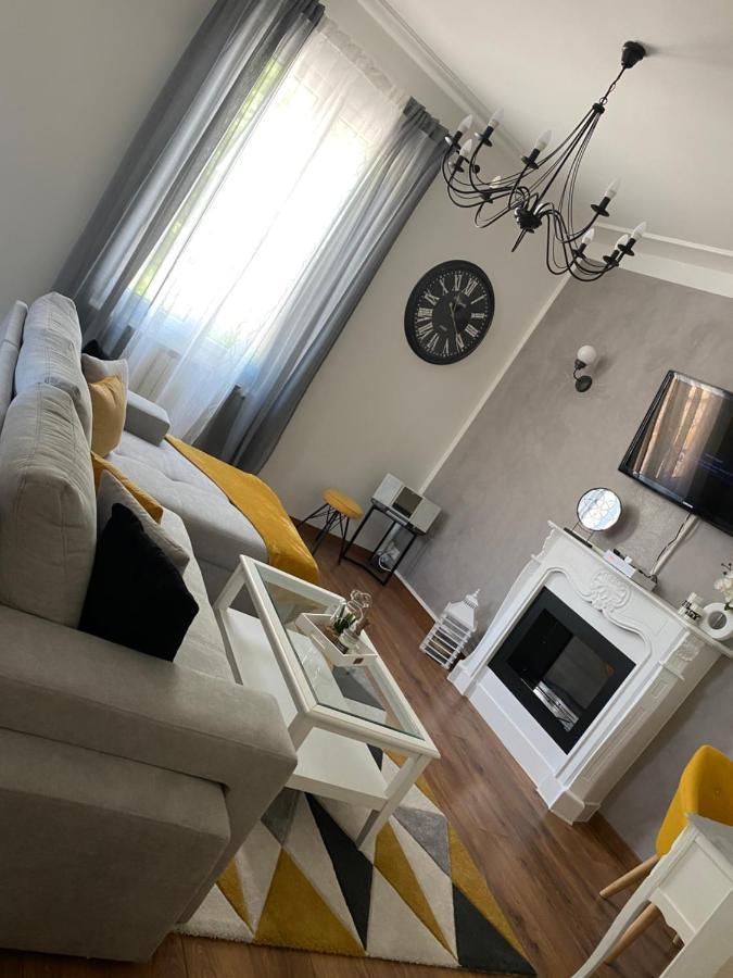 Appartement Cosy Et Moderne, Proche Cite Des Papes Avignon Exterior foto